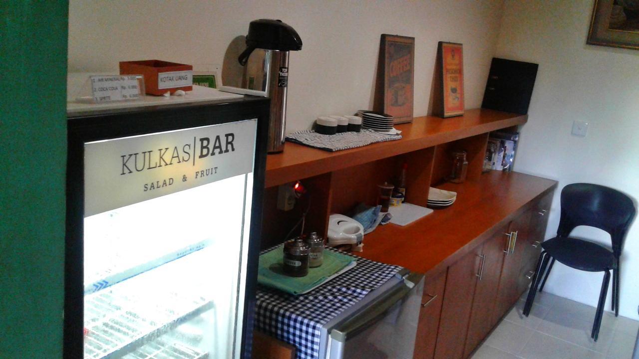 Matta Lodge Kuta Selatan エクステリア 写真