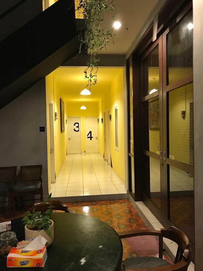 Matta Lodge Kuta Selatan エクステリア 写真