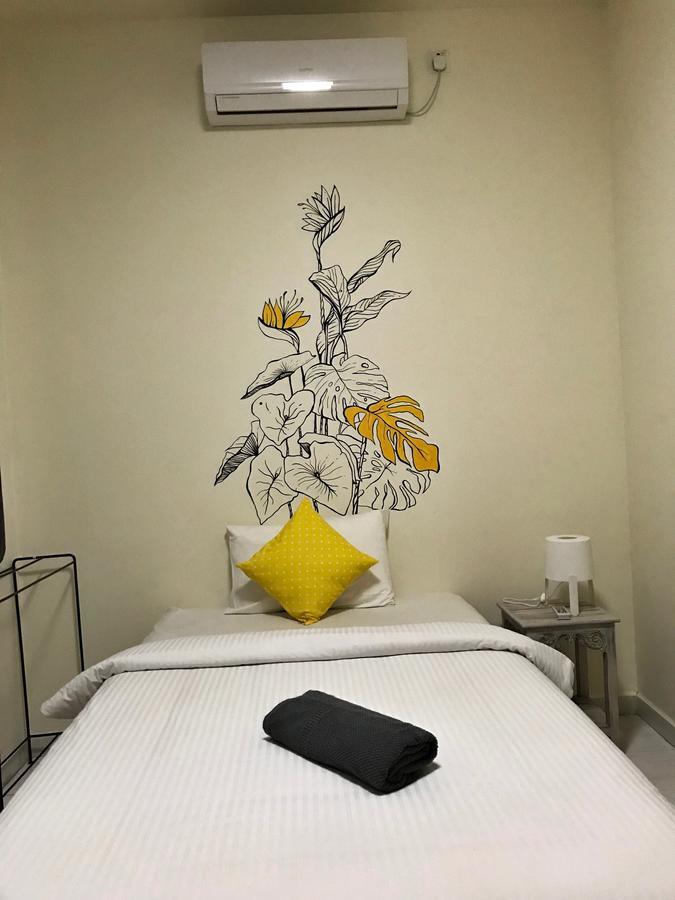Matta Lodge Kuta Selatan エクステリア 写真